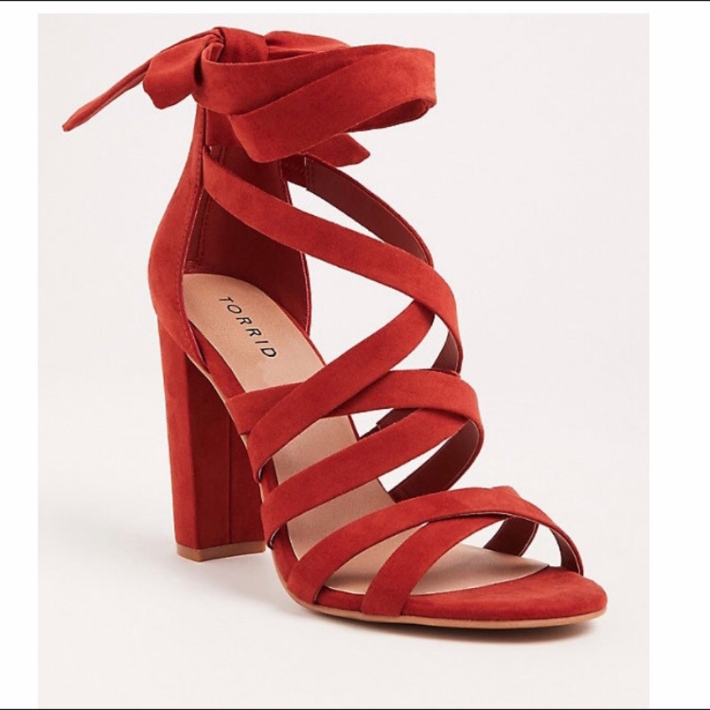 Like new Rust Orange Strappy sandals.